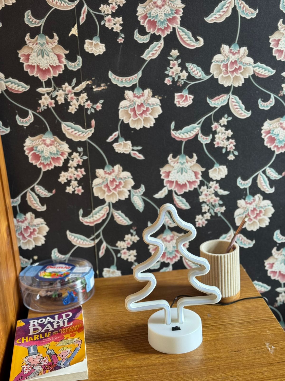 Christmas Tree LED Neon Night Light Lamp Bedroom Decoration Home Decor USB Battery Powered