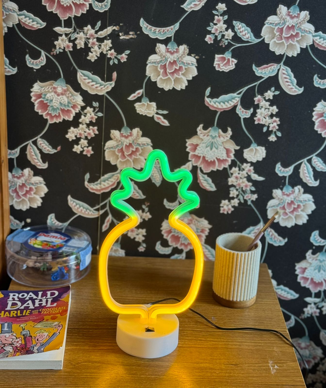 LED Neon Night Light Lamp Bedroom Decoration Home Decor USB Battery Powered