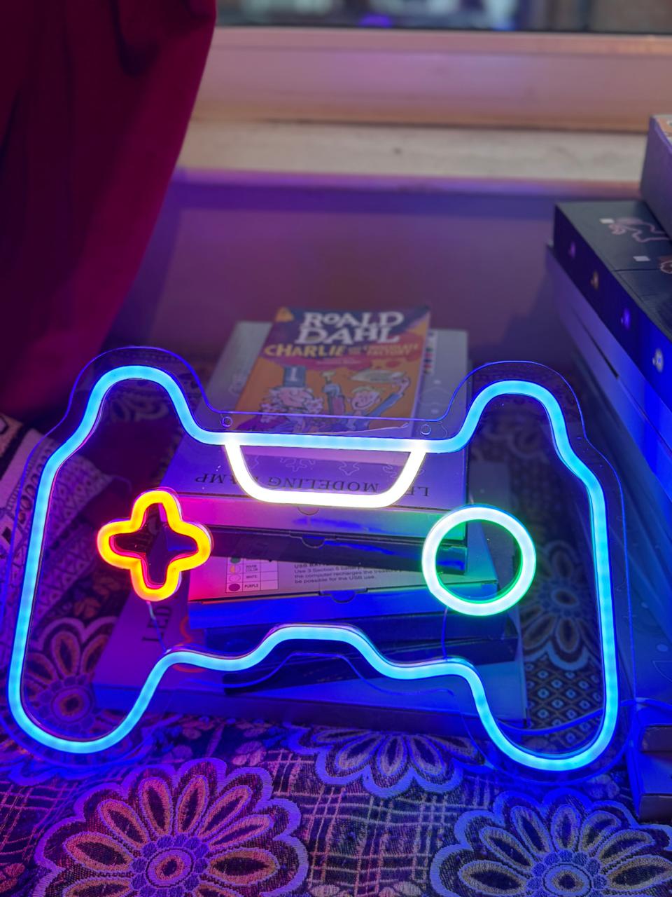 Gamepad Neon Sign LED Light – Game Controller Wall Decor for Gamer Room, Bedroom & Boys Gift