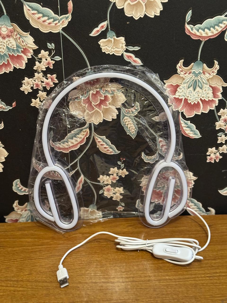 LED Headphone Neon Sign – Acrylic Wall Light for Gaming Room, Bedroom &amp; Studio Decor